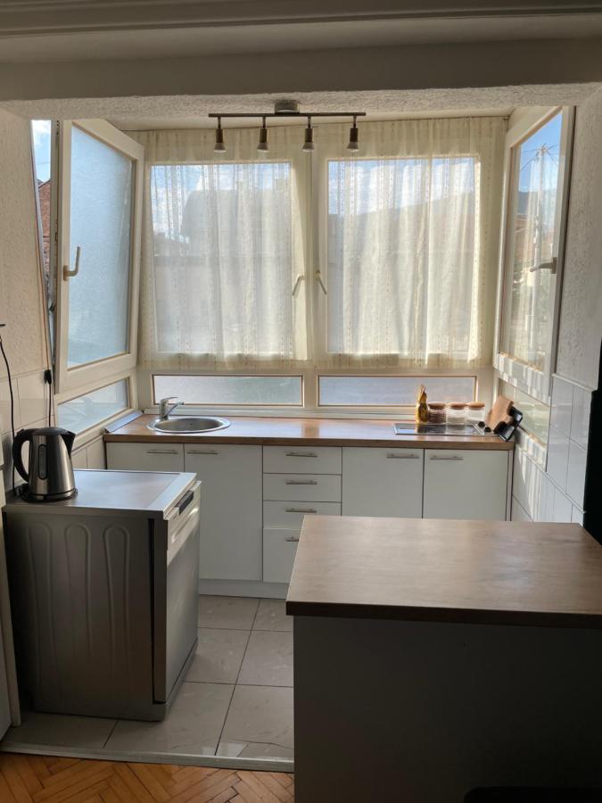 Green Studio Apartment Сараєво Екстер'єр фото